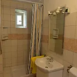 Apartman In 15050 *