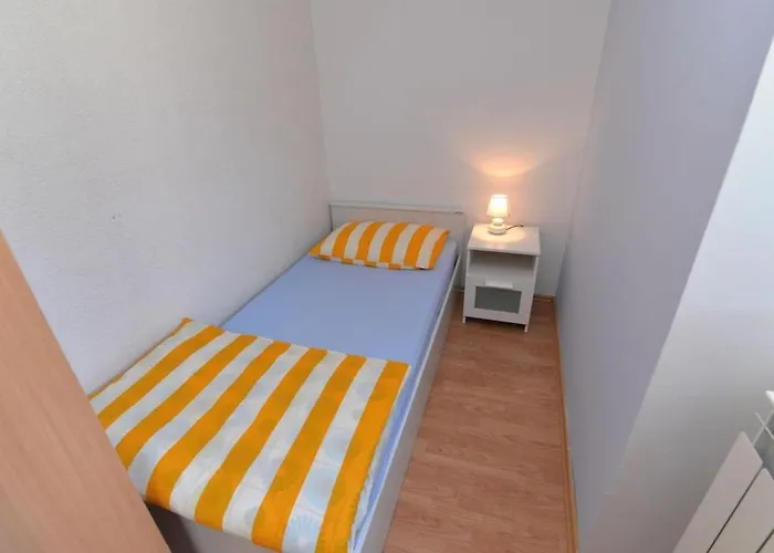 In 15050 Апартаменты Вели-Лошинь